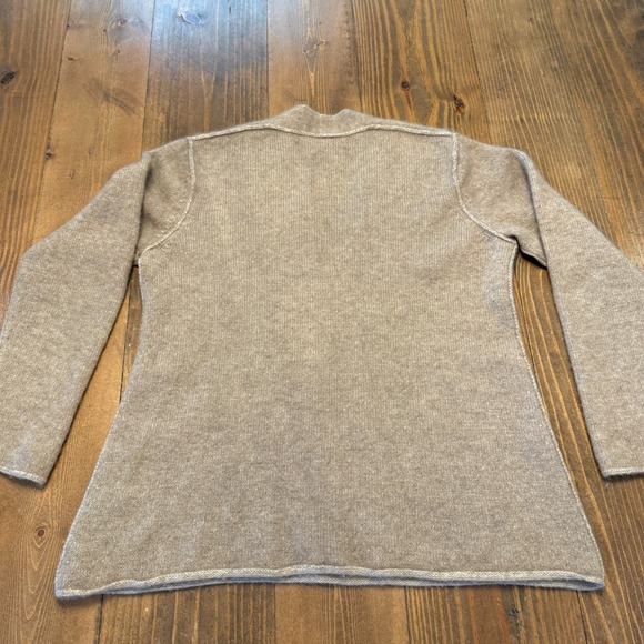Eileen Fisher Sweater Women's Small  100% Cashmere Beige V-Neck - Picture 6 of 7